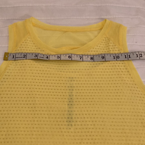 NWT Ellie “Celandine”  workout tank top, yellow mesh, women’s size medium - Picture 7 of 11